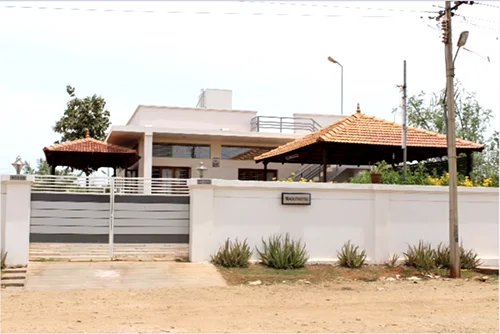 Residential Building 18